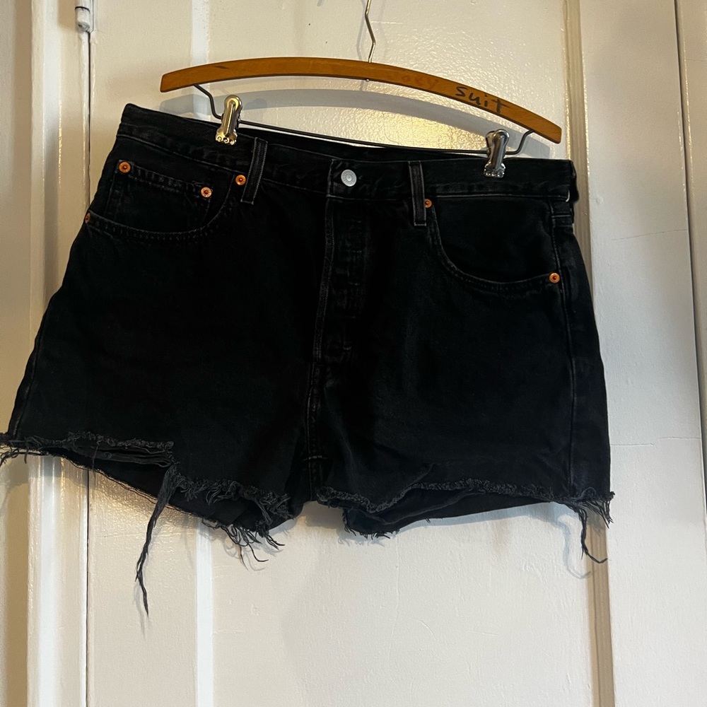 LEVIS DENIM SHORTS